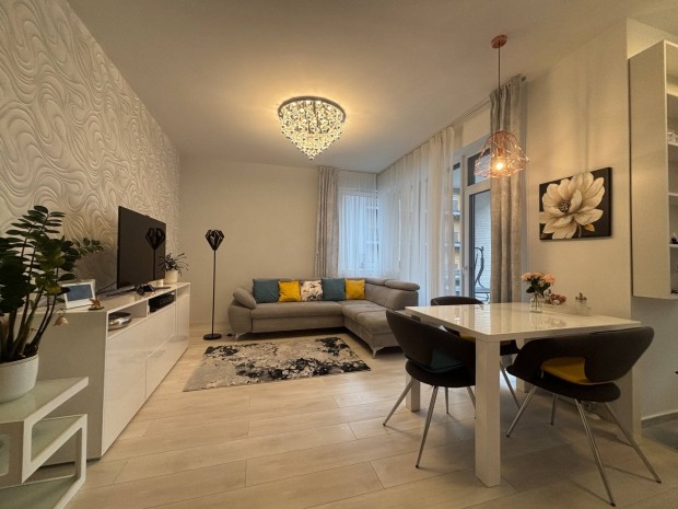 XI., Budaparton, a Kopaszi g�tn�l kiad� �jszer� h�rom szob�s erk�lyes