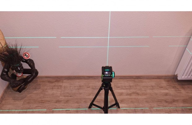 XL. Dupla aksi+tripod 4D-16 vonalas 360° zöldfényű szintezőlézer