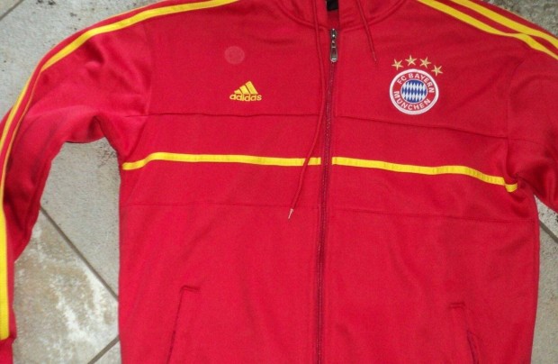 XL-es Adidas FC Bayer Mnchen fels