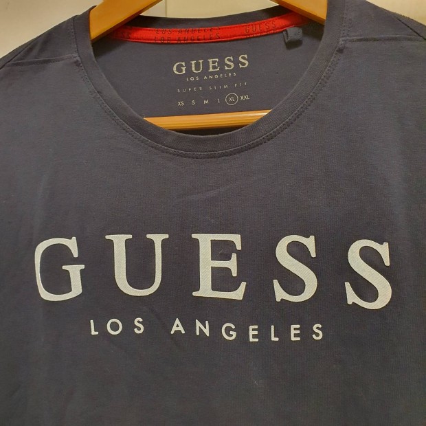 XL-es Guess frfi pulver