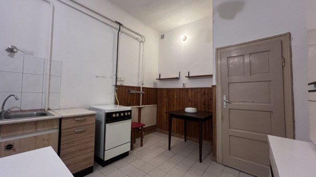XVIII. Kerület, Varjú utca, 89 m2-es, családi ház, 3 szobás