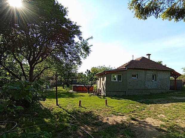 XVII. Kerlet, Rzsahegy utca, 4450 m2-es, telek