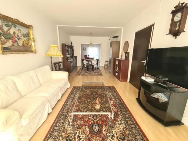 XV. Ker�let, N�dast� park, 68 m2-es, t�rsash�zi lak�s, 2+1 szob�s