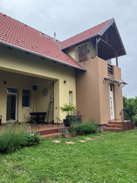 XXII. Kerület, Rózsakert utca, 225 m2-es, családi ház, 4+1 félszobás