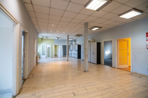 XXII. ker�leti kiad� �zleti c�l� ingatlan