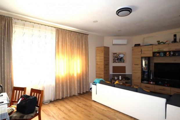 XXI. Kerület, Csepel, Királyerdő, 85 m2-es, családi ház, 3 szobás