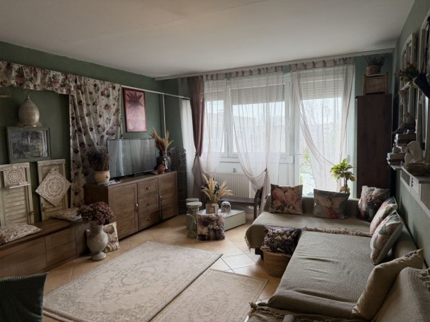 XXI. Ker�let, Csillagtelep, 63 m2-es, t�rsash�zi lak�s, 2+1 szob�s