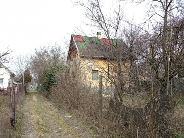 XXI. Kerlet, LMPS kz, 59 m2-es, csaldi hz, 2+1 flszobs