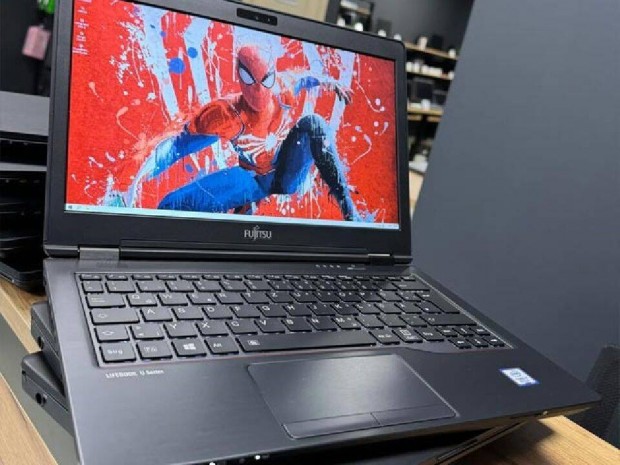 XXL vlasztk XS rak: Fujitsu Lifebook U729 -11.6