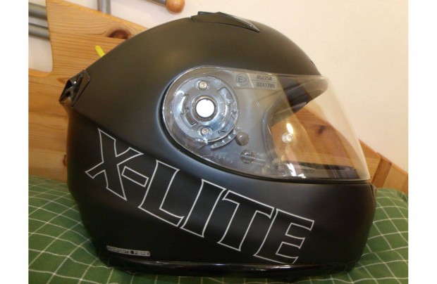 X-Lite X-701 N-com zárt bukósisak XL szép állapot motoros sisak Nolan
