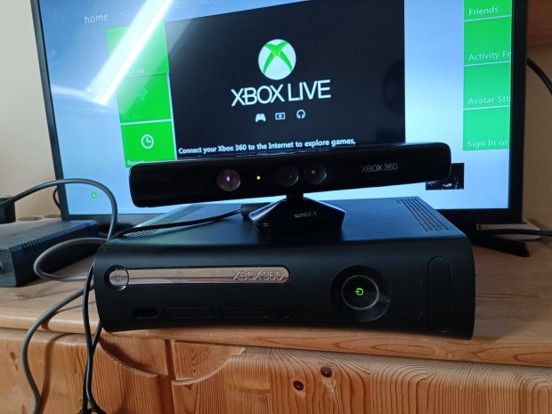 X-box 360 120 GB HDD + Kinect + hozztartoz jtkok