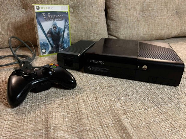 Xbox360 E Slim 250Gb , Xbox 360 E-slim jtkkonzol, konzol + jtkok