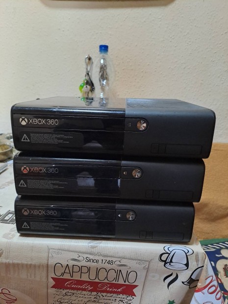 Xbox360 e slim 