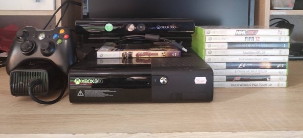 Xbox 360E Kinect 10 lemez egy karral 