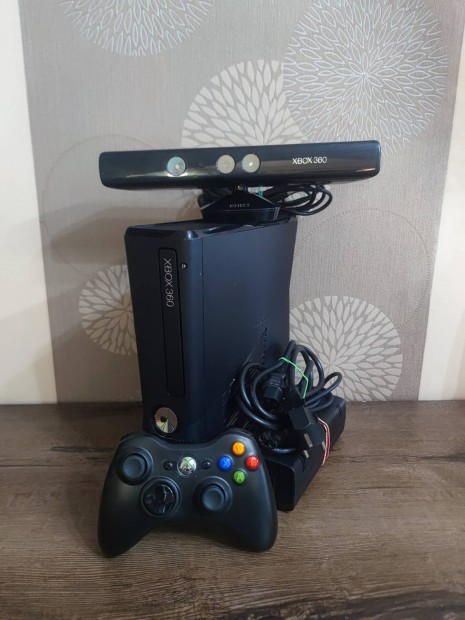 Xbox 360S 250GB + kontroller + kinect