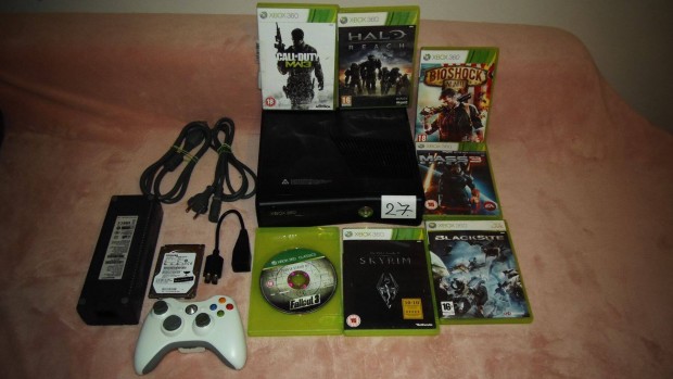 Xbox 360S konzol csomag (Rgh, 250Gb HDD, 1db joy, 7db jtk)