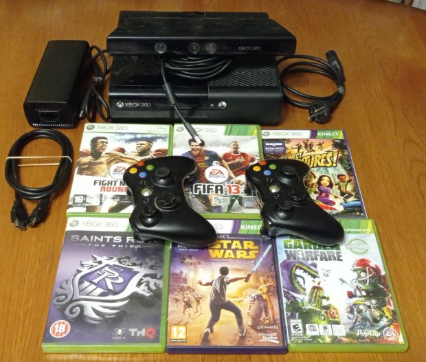 Xbox 360 E 4GB + Kinect + 6 db jtk + 2 kontroller 