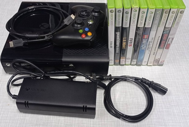 Xbox 360 E 4 GB memria + 10 db jtk 