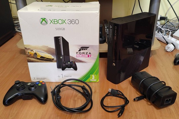 Xbox 360 E Slim Dobozban + sszes Minecraft jtkkal - Ingyen foxpost