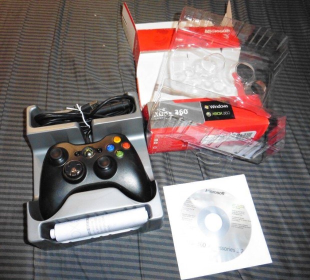 Xbox 360 PC Fekete Vezetkes Joy Kontroller Irnyt jszer dobozban