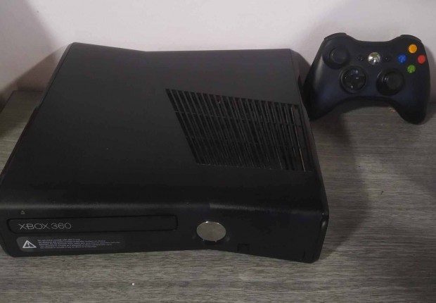 Xbox 360 Slim 250 gb 5 db vlaszthat jtkkal 1 hnap garancival