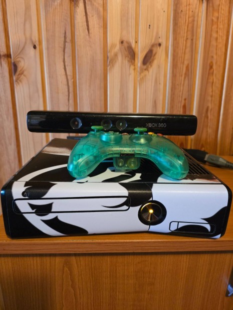 Xbox 360 Slim Rgh3, 250 GB HDD, Teljesen Felújítva és Extrázva!
