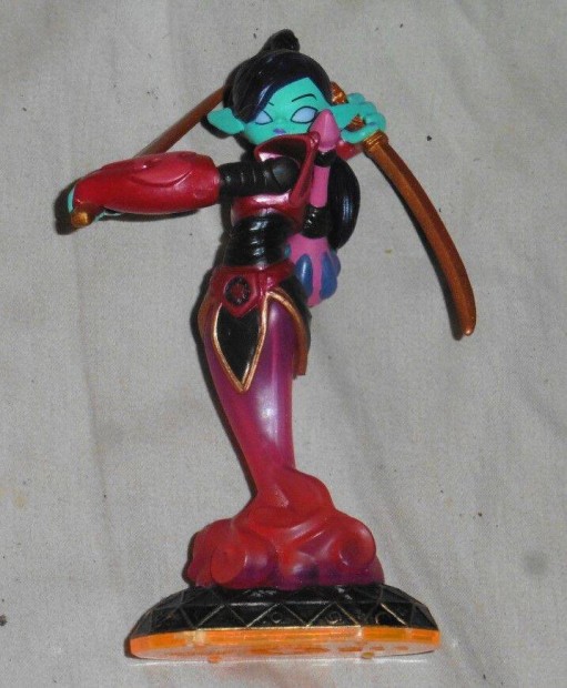 Xbox 360, PS3 Skylanders Giants - Scarlet Ninjini (Giant) jtkfigura