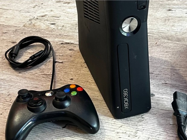 Xbox 360 + Kinect szenzor