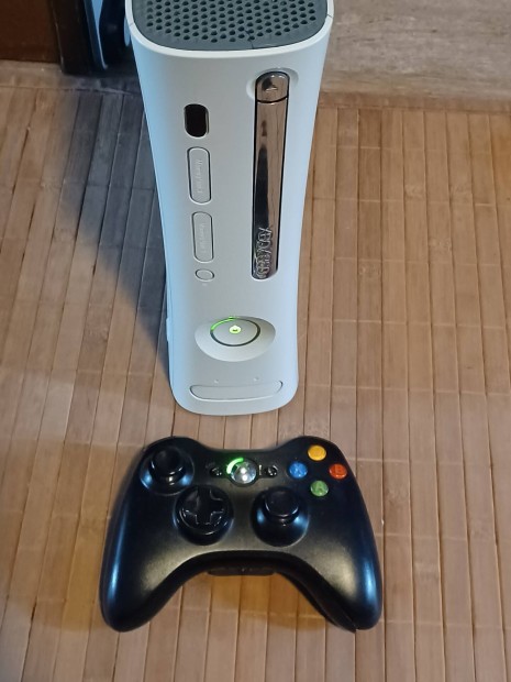 Xbox 360 elad
