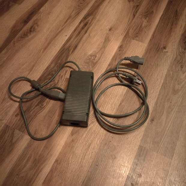 Xbox 360 hálózati adapter