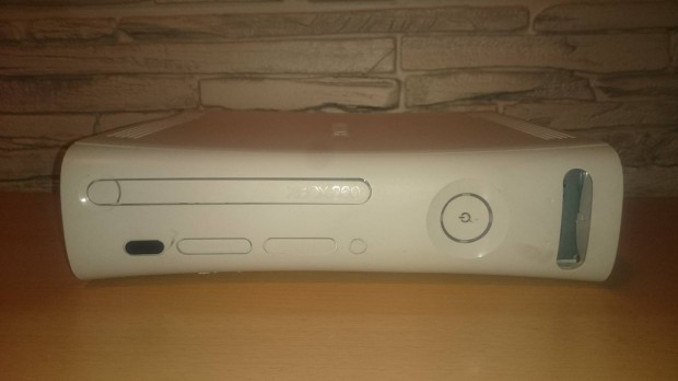 Xbox 360 játék konzol eladó