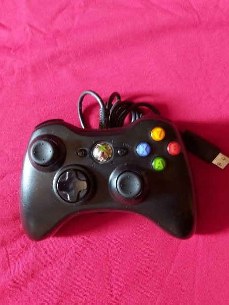Xbox 360 kontroller - vezetkes - fekete