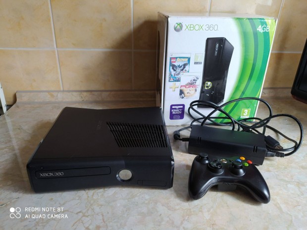 Xbox 360 konzol dobozban elad