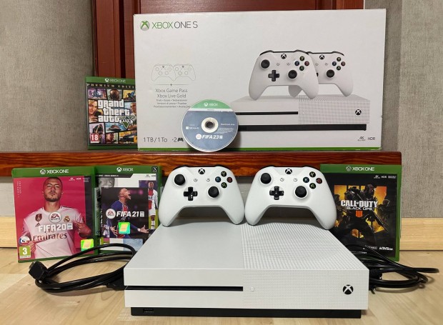 Xbox ONE S 1TB