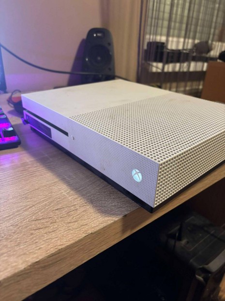 Xbox ONE S 365GB