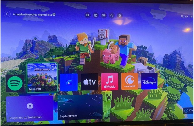 Xbox ONE S 500 GB beépített blu ray lejátszóval (akár filmnézéshez is)