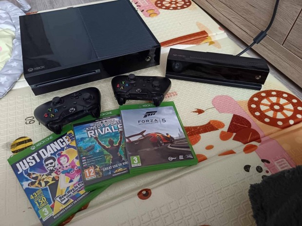 Xbox One 500GB+ 2db kontroller+ kinect kamera