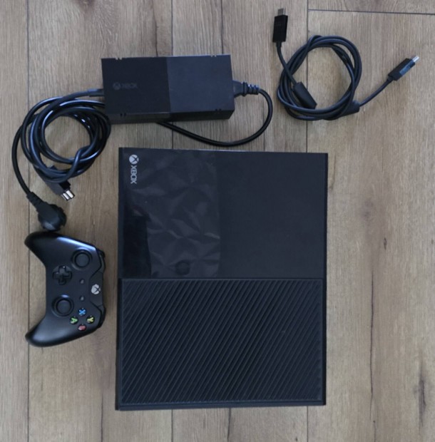 Xbox One 500Gb + 15db jtk 