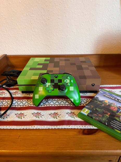 Xbox One S 1TB Minecraft Limited Edition