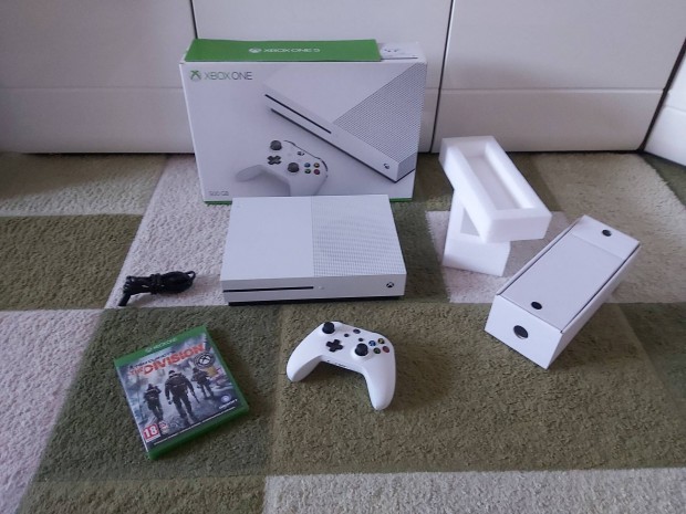 Xbox One S 500GB Tartozkaival Dobozban + Division