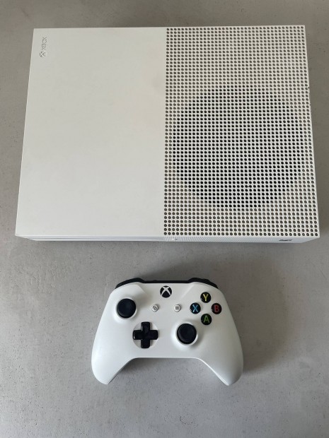 Xbox One S 500GB j olvasfejjel! Szp! Garancia!