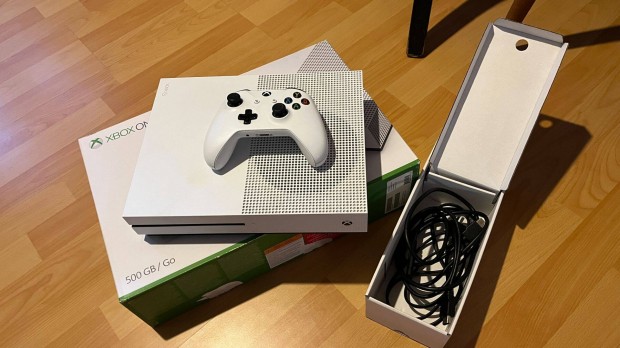 Xbox One S 500Gb gyári tartozékok vezeték nélküli kontroller