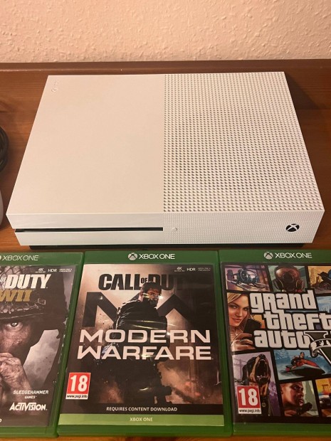 Xbox One S 500 GB - Szmlval, 1 v garancival