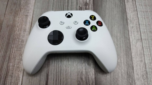Xbox One/S/X-Series S/X-PC: Gyári Vezeték Nélküli Kontroller Fehér