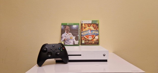 Xbox One S + Series kontroller 