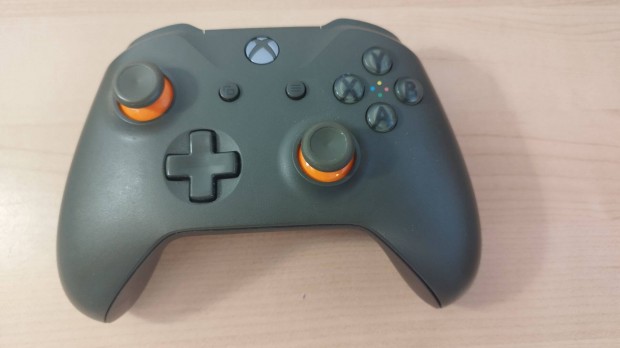 Xbox One S zld-narancs eredeti kontroller, joystick