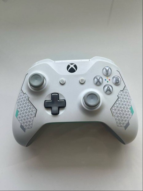 Xbox One Special Edition Wireless Controller - Sport White