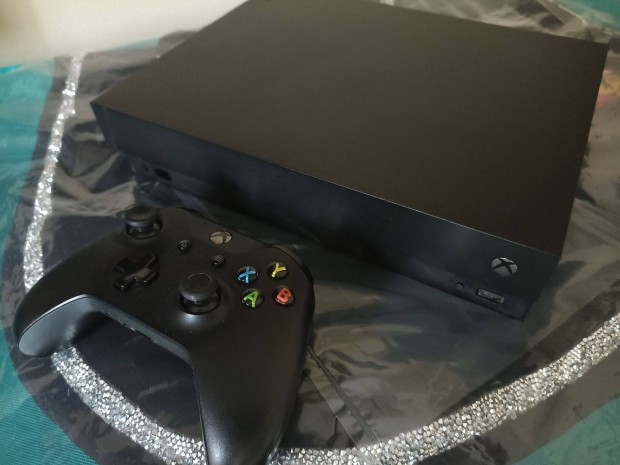 Xbox One X 1Tb