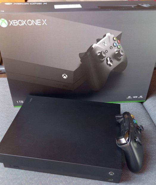 Xbox One X 2019 decemberben vsrolt