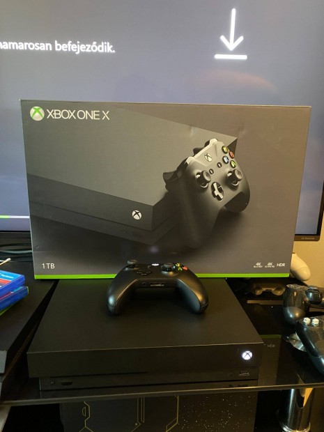 Xbox One X dobozos, gynyr llapot, frissen takartva 1 ht prbaga